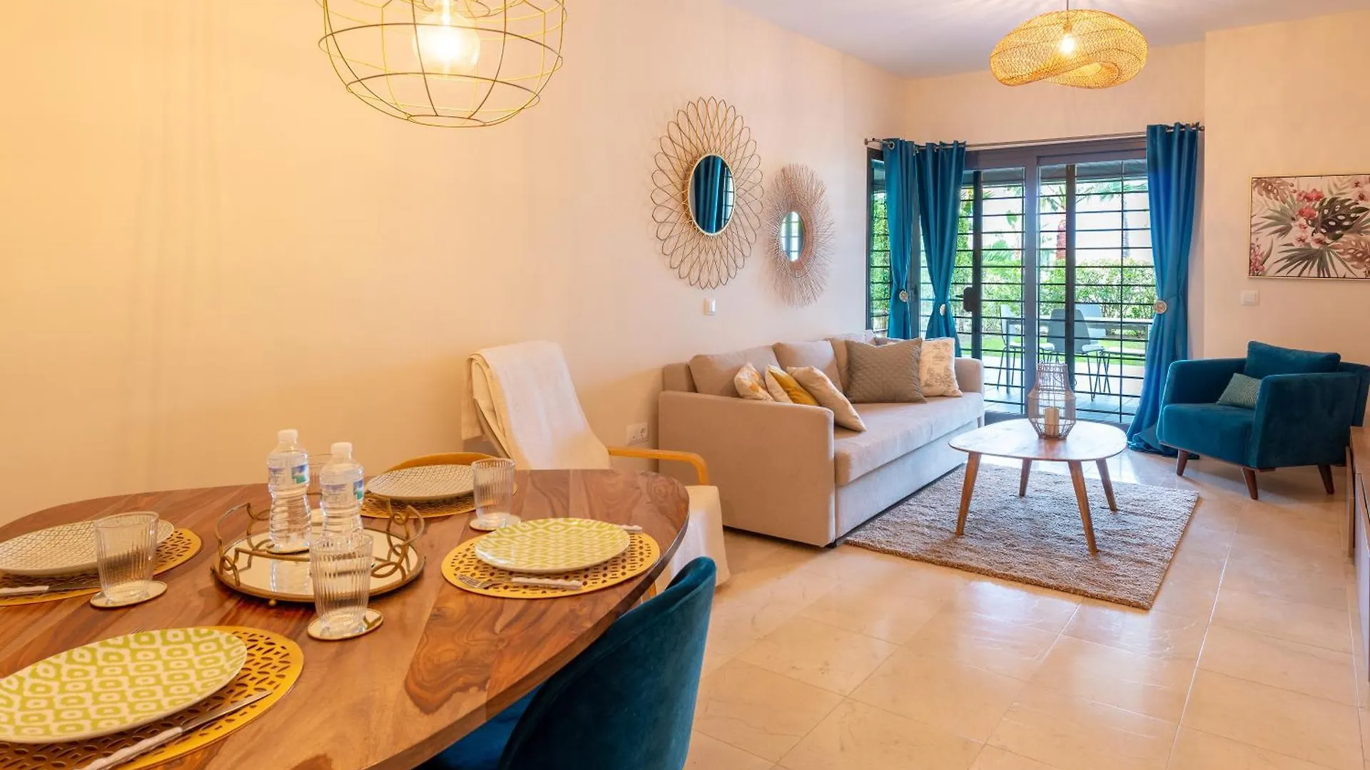 Elegant Getaway Near Villa Padierna Marbella Lux Estepona Apartment