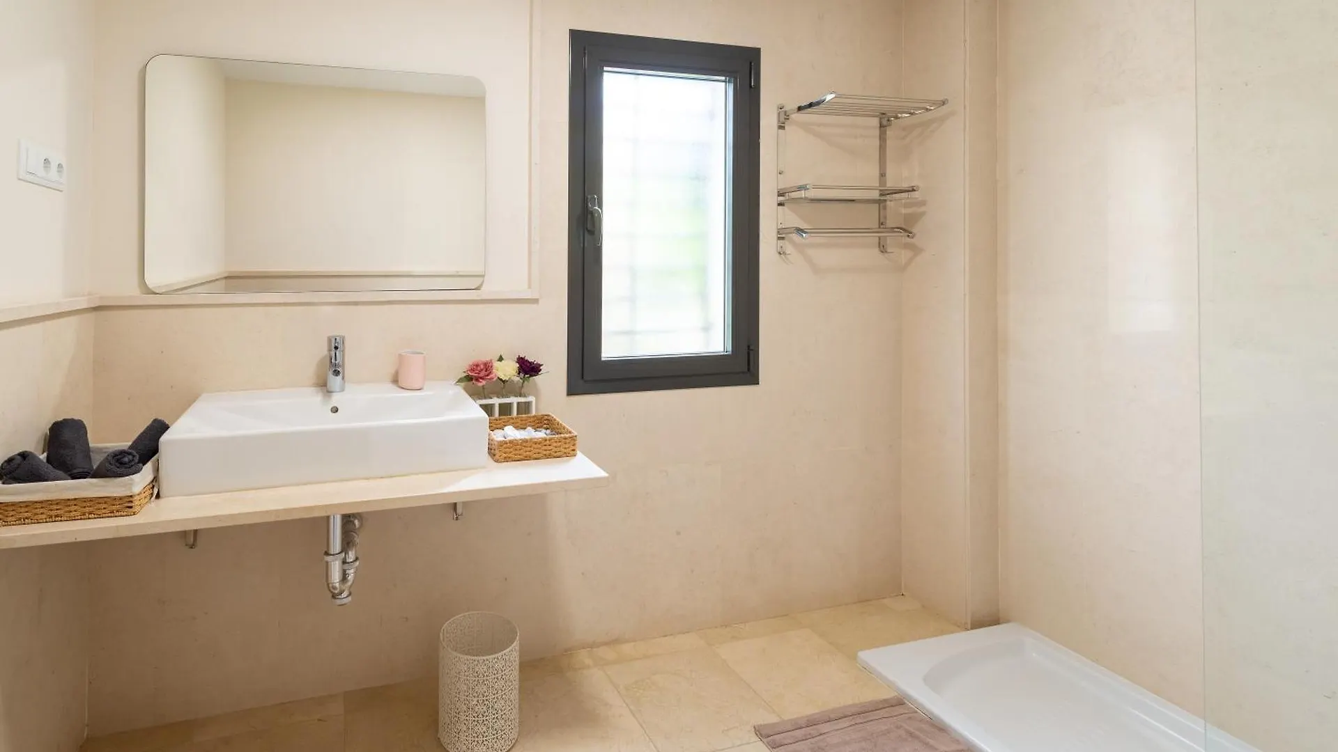דירה אסטפונה Elegant Getaway Near Villa Padierna Marbella Lux