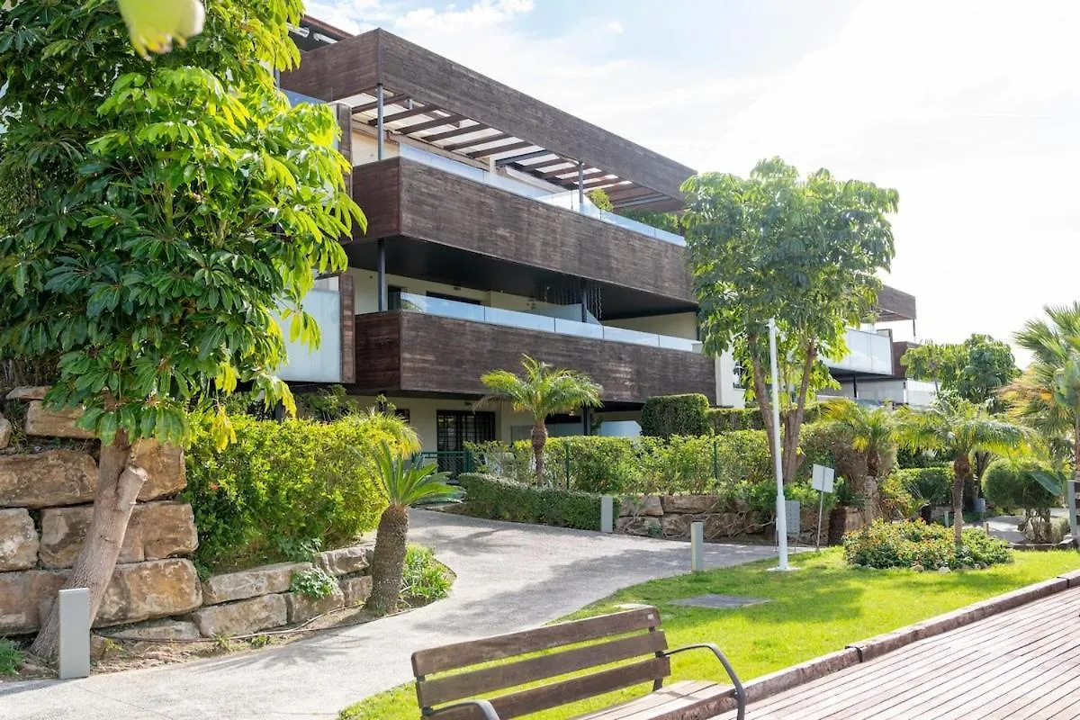 דירה אסטפונה Elegant Getaway Near Villa Padierna Marbella Lux ספרד